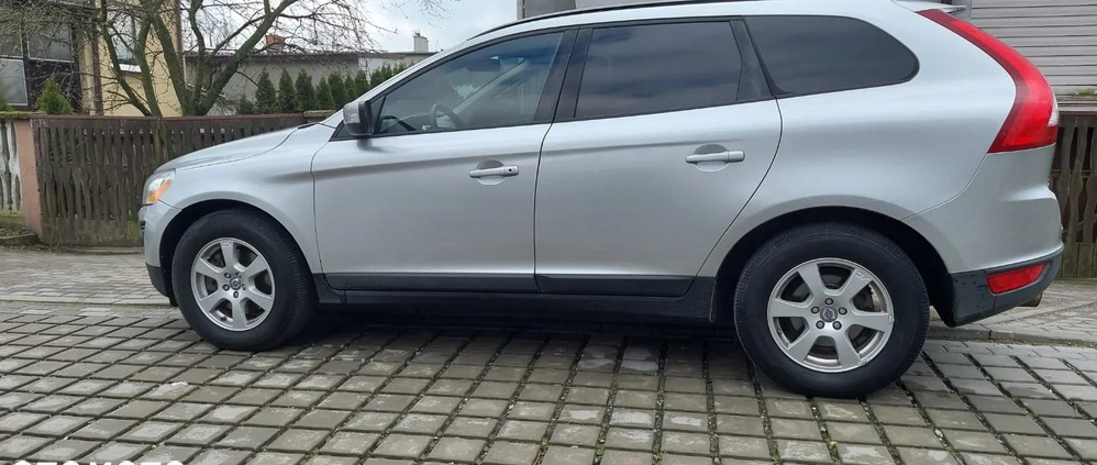 Volvo XC 60 cena 41000 przebieg: 257000, rok produkcji 2010 z Drezdenko małe 46